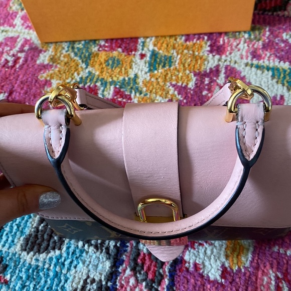 Louis Vuitton locky bb - Picture 3 of 16